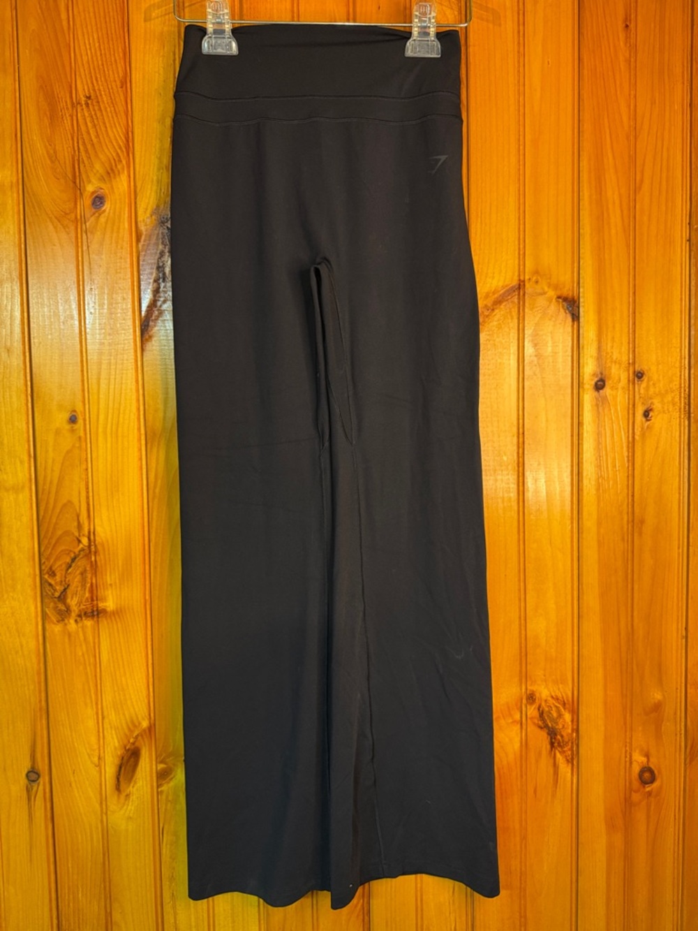 Gymshark Black Wide-Leg High-Rise Leggings with Booty Scrunch